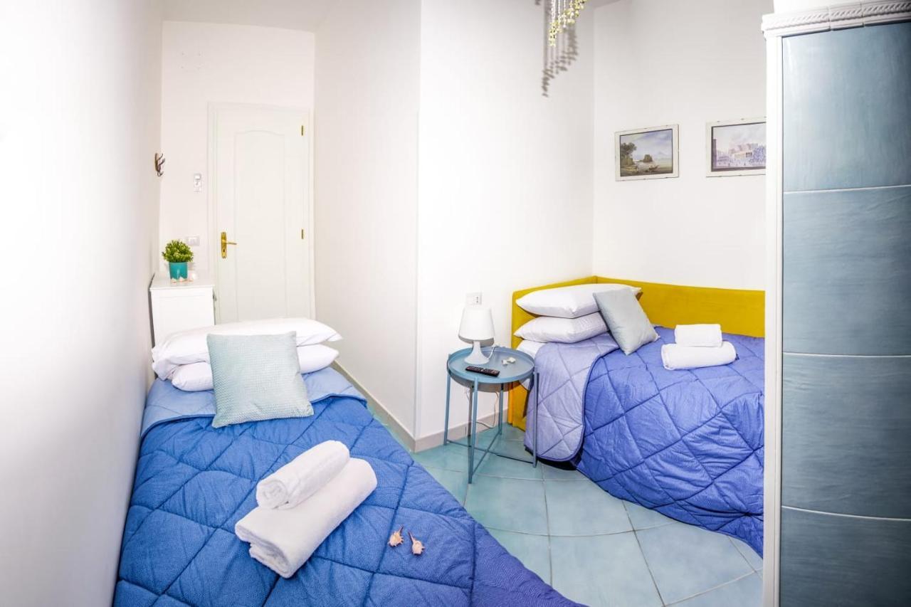 La Casetta Linda - New 2 Bedroom Apt In Sorrento With Seaview Terrace מראה חיצוני תמונה
