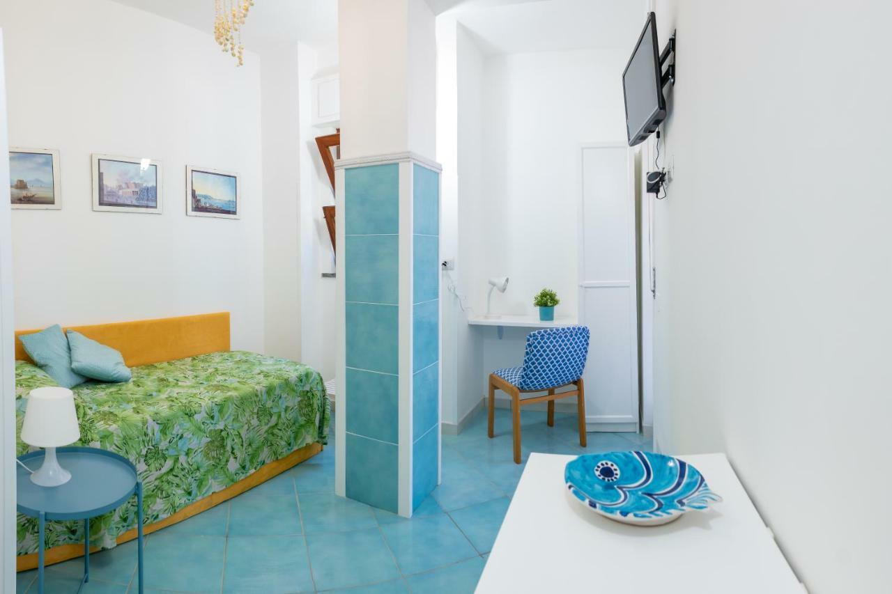 La Casetta Linda - New 2 Bedroom Apt In Sorrento With Seaview Terrace מראה חיצוני תמונה