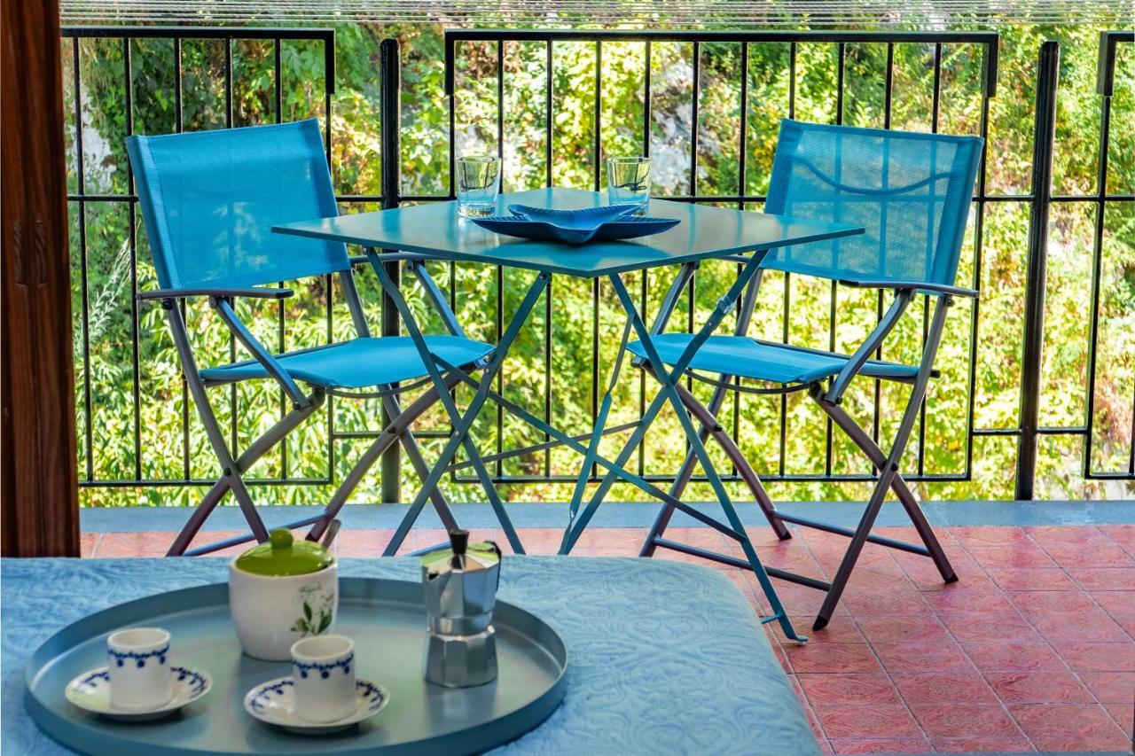 La Casetta Linda - New 2 Bedroom Apt In Sorrento With Seaview Terrace מראה חיצוני תמונה