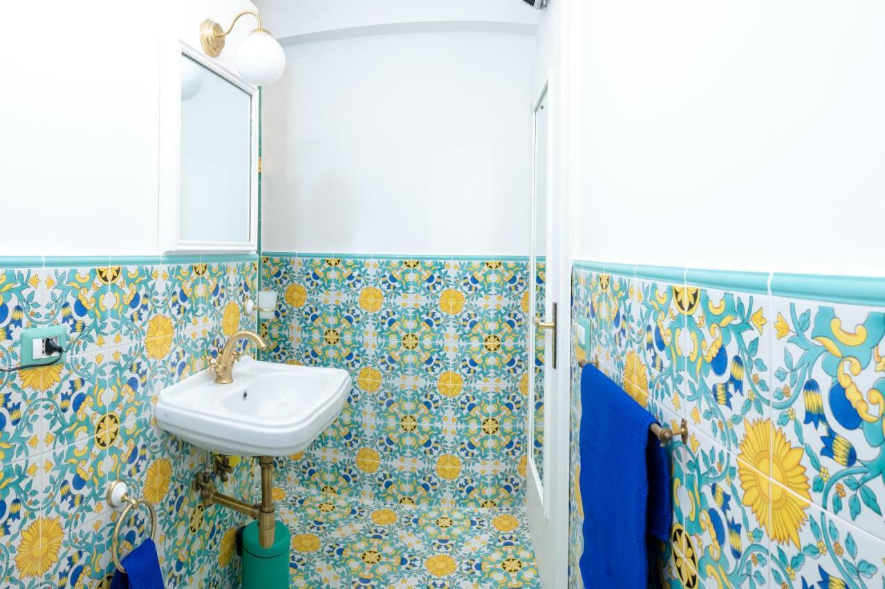 La Casetta Linda - New 2 Bedroom Apt In Sorrento With Seaview Terrace מראה חיצוני תמונה